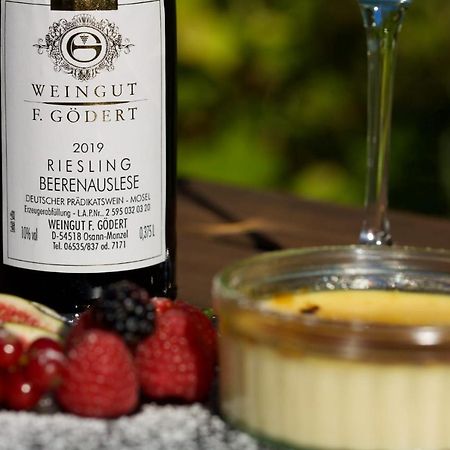 Weingut Goedert Διαμέρισμα Osann-Monzel Εξωτερικό φωτογραφία